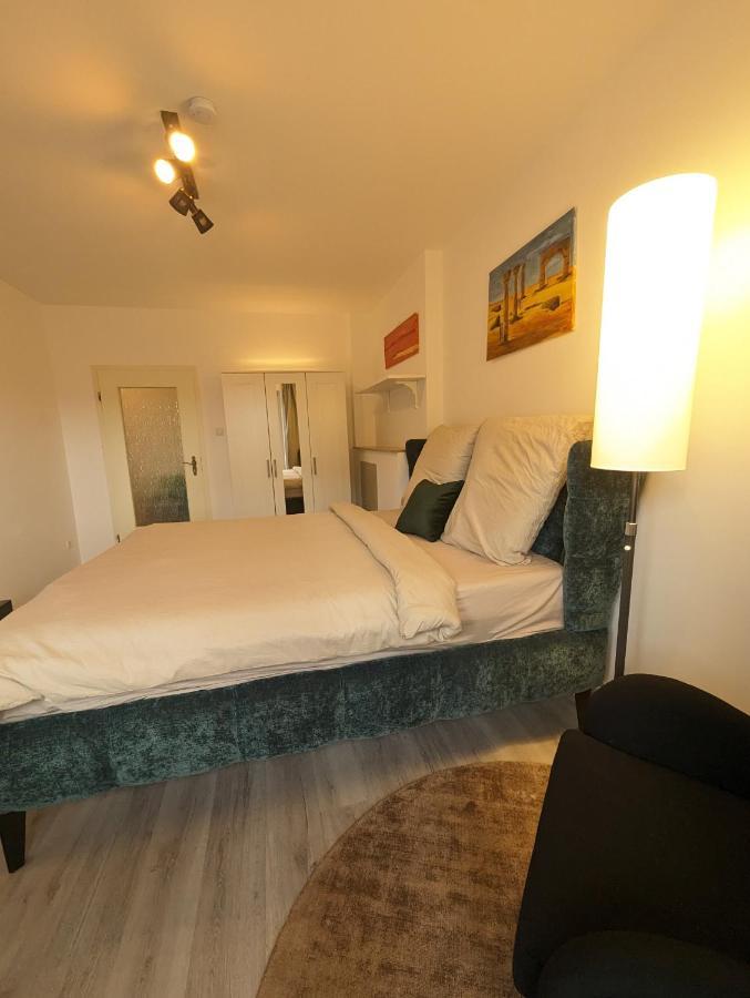 Gemuetliche Zimmer Im Herzen Der Stadt Em-Apartments Deutschland Білефельд Екстер'єр фото